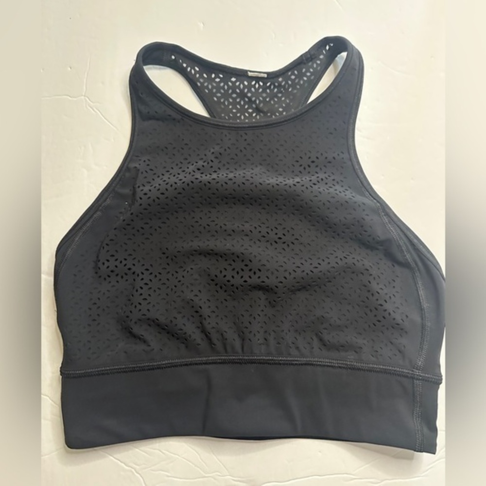 Lululemon High Neck Cut Out Pattern Sports Bra Size 4